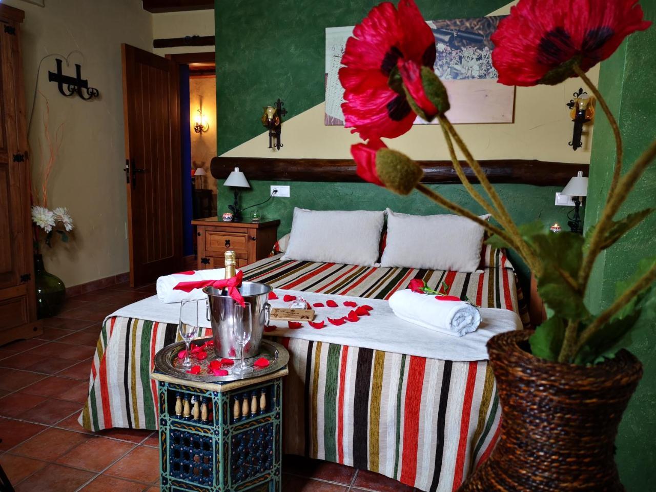 Apartamentos La Suerte Hinojares Buitenkant foto