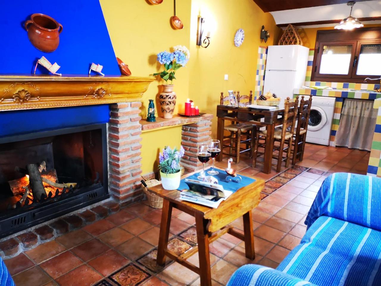Apartamentos La Suerte Hinojares Buitenkant foto